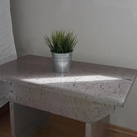 Blue In Blue, + Oda ve Kahvaltı Komiža